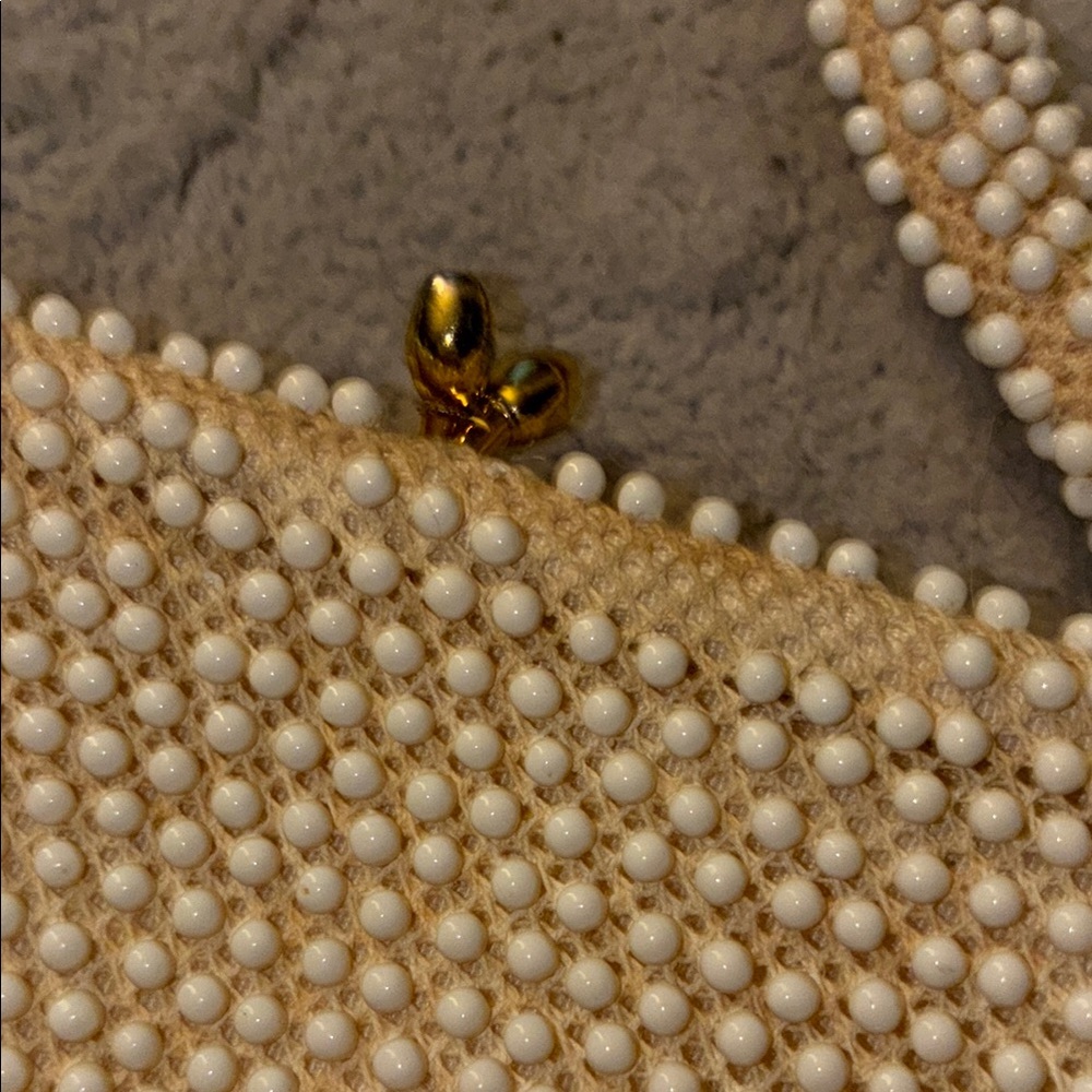 Corde’ Bead Elegant Cream Beaded Handbag - Picture 8 of 12
